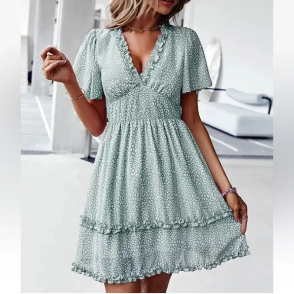 NWT Kirundo Green Chiffon Dress Womens Size XL‎ (178) - Picture 1 of 7